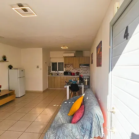 Duplex アパート *